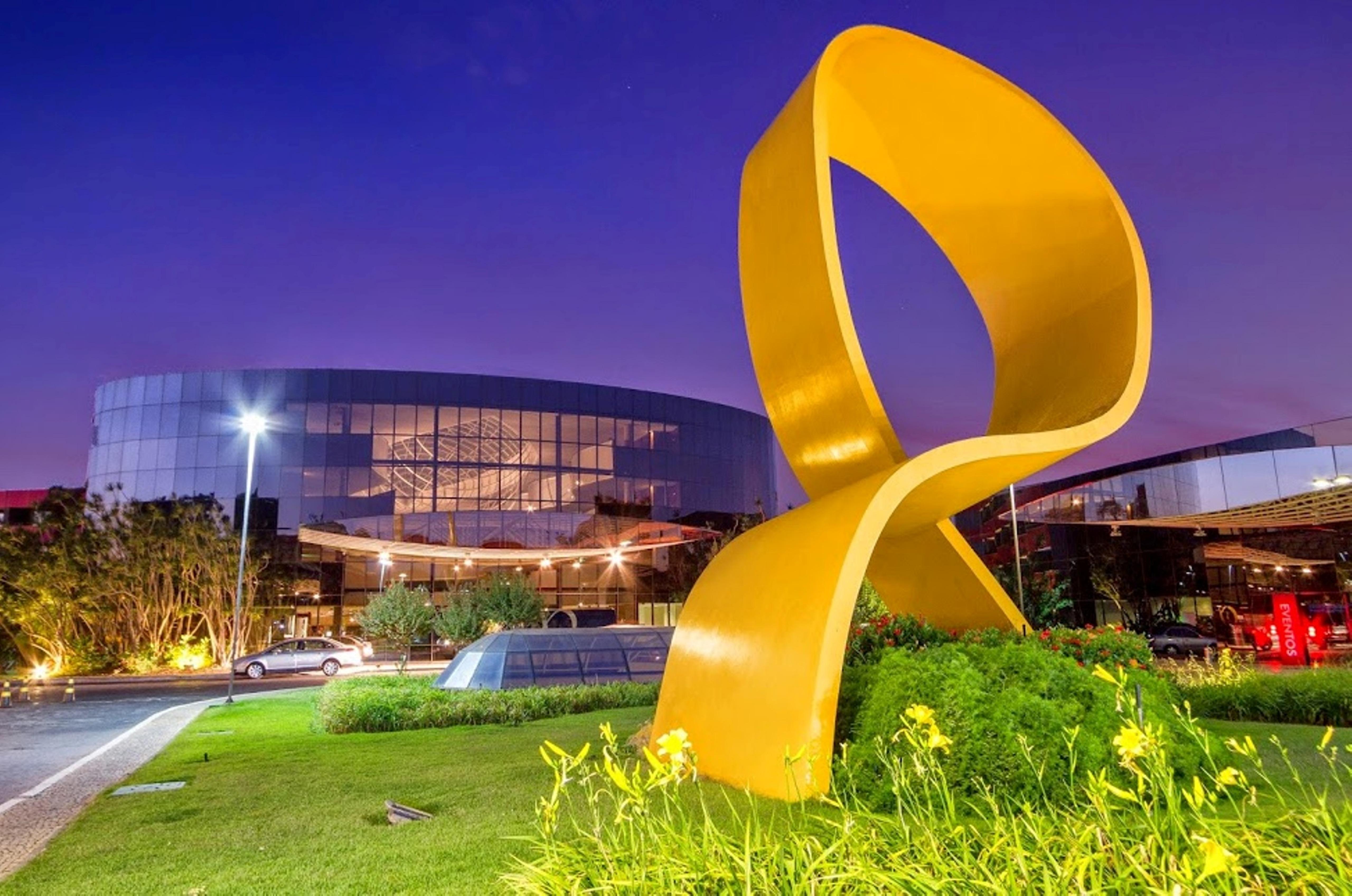 Royal Tulip Brasilia Alvorada Hotel Exterior photo The University of Texas MD Anderson Cancer Center